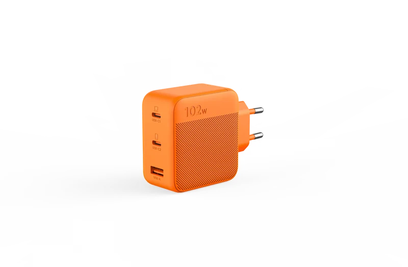 102 W GaN 3‑Port Schnellladegerät