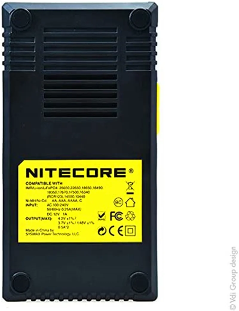 NITECORE D2EU Universalladegerät für Li-Ion, Ni-MH, Ni-CD und LiFePO4 Akkus, LCD Display