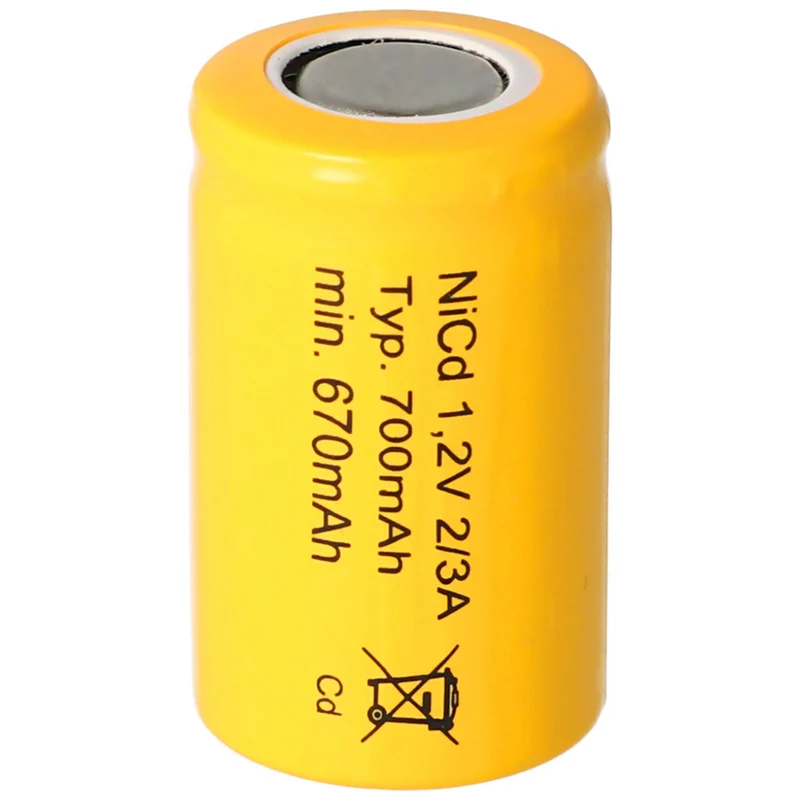 1 Stück 700mAh KR-600AE 1,2V, NiCd Akku 2 / 3A 28x17mm