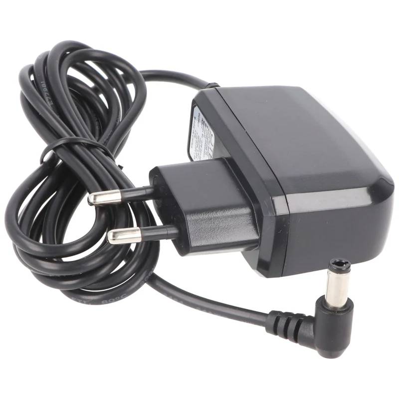 AccuCell Ladegerät für Nintendo Super Nintendo, SNES, Super Famicom, NES - 9V/1A - schwarz