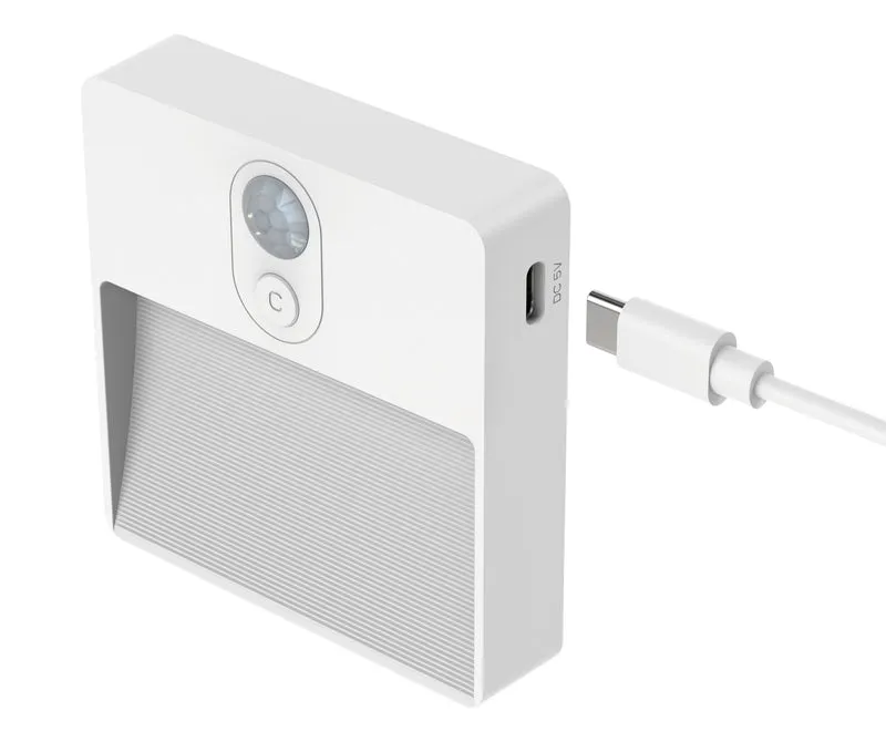 Ansmann Sensor-Nachtlicht NL5R – wiederaufladbares LED Orientierungslicht mit Bewegungsmelder