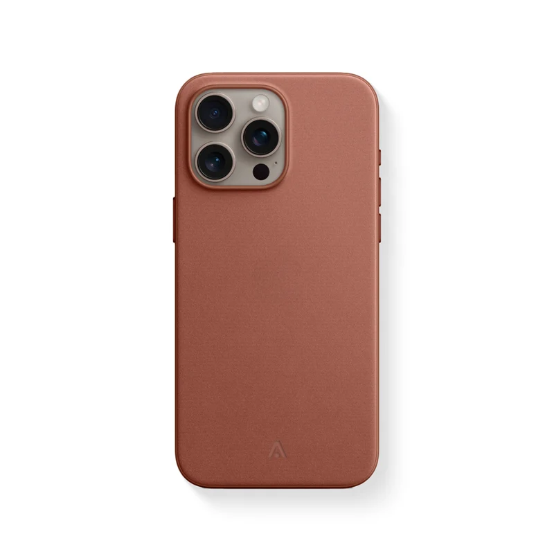 Alkaya LUCID MagSafe kompatibe Lederschutzhülle für iPhone 13 Pro Max, Braun