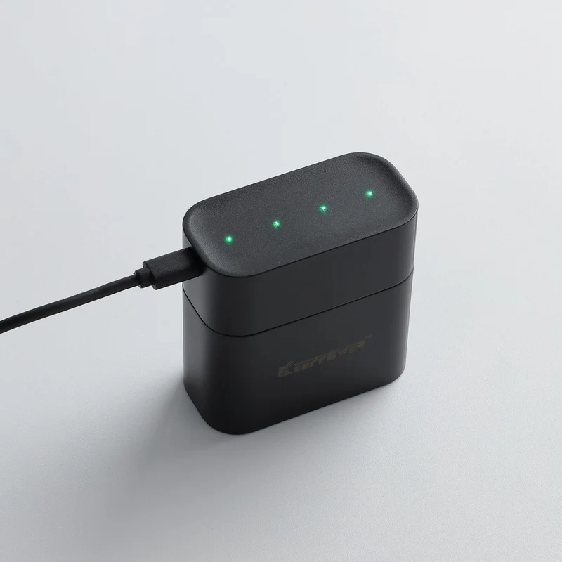 Keeppower I4 Ladegerät mit 4× 1,5V AA Li-Ion-Akkus (4700mWh) – USB-C Eingang