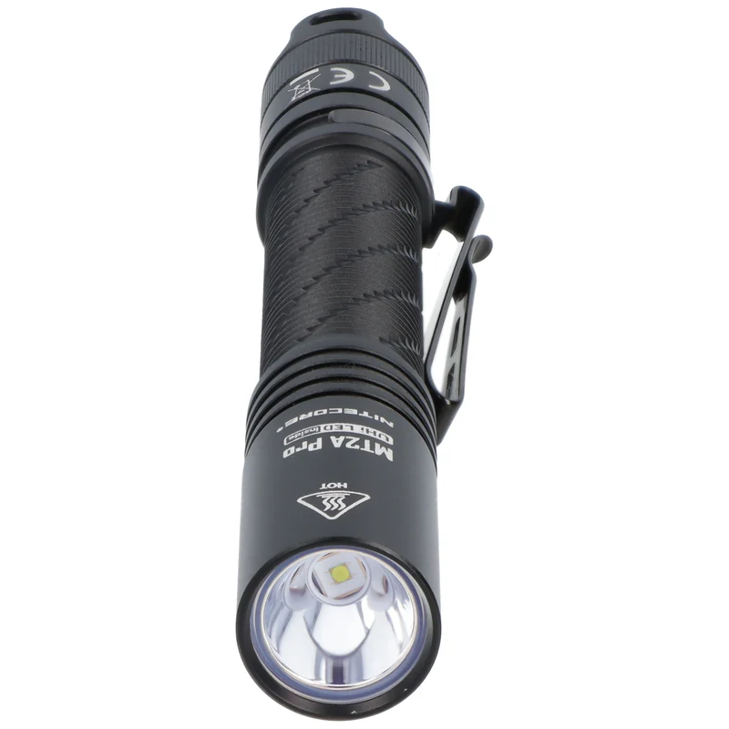 Nitecore MT2A PRO LED-Taschenlampe mit bis zu 1000 Lumen, UHi 20 LED, inklusive NL1416R Li-Ion Akku