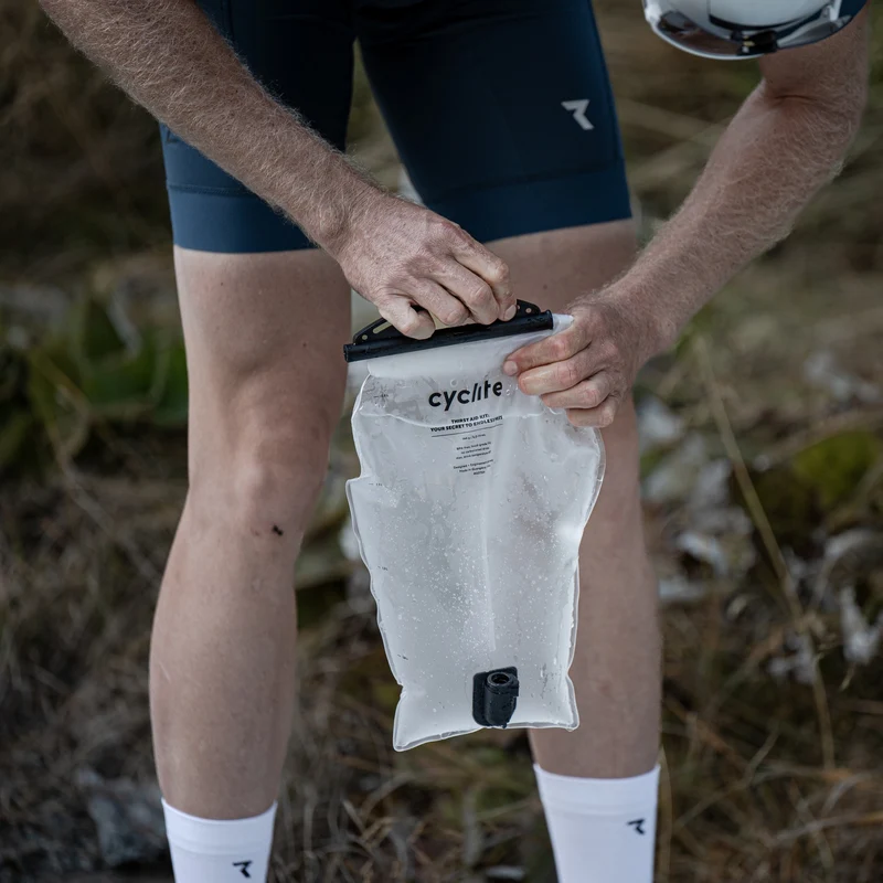 Cyclite Hydration Bladder / 01 - Bolsa de hidratación 2 Liter (transparent)