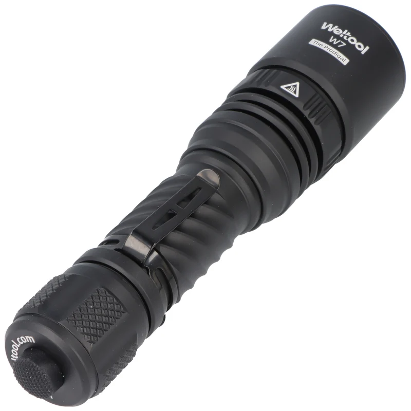 Weltool W7 taktische LEP-Taschenlampe, beeindruckende Reichweite bis zu 1.788 Metern, 700 Lumen, inkl. 21700 Li-Ion Akku