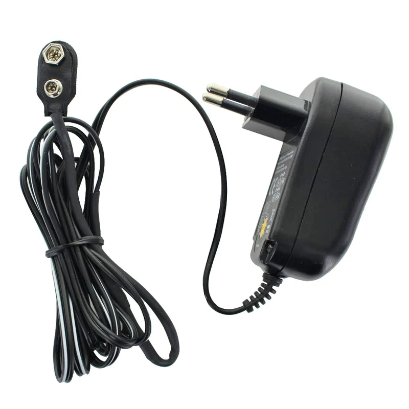 AccuCell Universalnetzteil mit 9 Volt Batterieanschluss, perfekt um klassische 9 Volt Batterien oder Akkus zu ersetzen, max. 1000mA Ladestrom