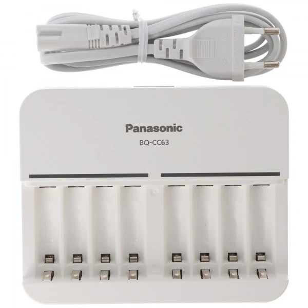 8fach Panasonic Schnell-Ladegerät 5 Stunden für 8 NiMH Akkus Micro AAA und Mignon AA