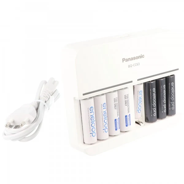 8fach Panasonic Schnell-Ladegerät und 8 Stück eneloop Standard Mignon AA BK-3MCC