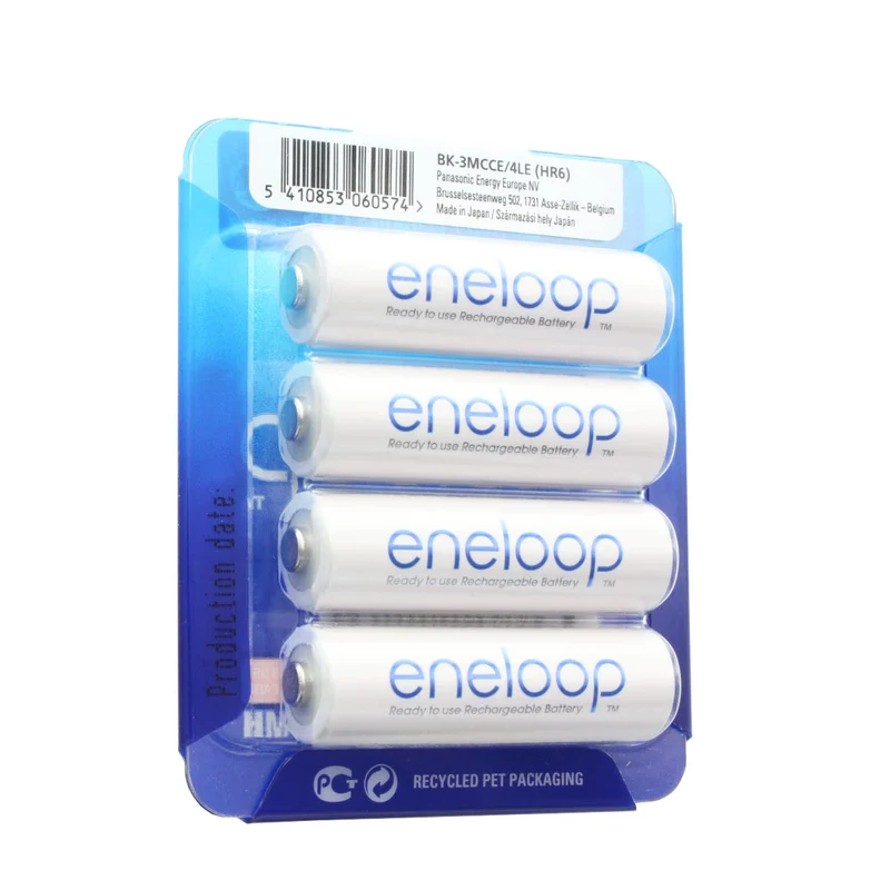 Panasonic eneloop Standard HR-3UTGB Blisterpackung mit 4 AA eneloops und 1x AccuCell Aufbewahrungsbox
