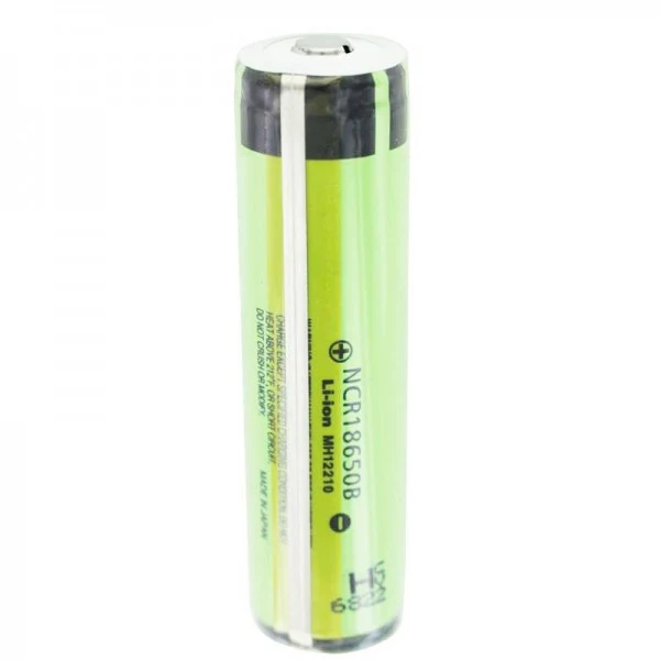 Xtar VC4 18650 Li-Ion Akku geschützt 3,7V 3400mAh und LCD-Schnell-Ladegerät