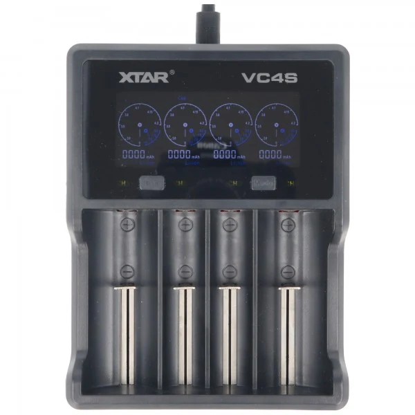 XTAR Schnell-Ladegerät Li-Ion Akkus max. 72mm Akkus