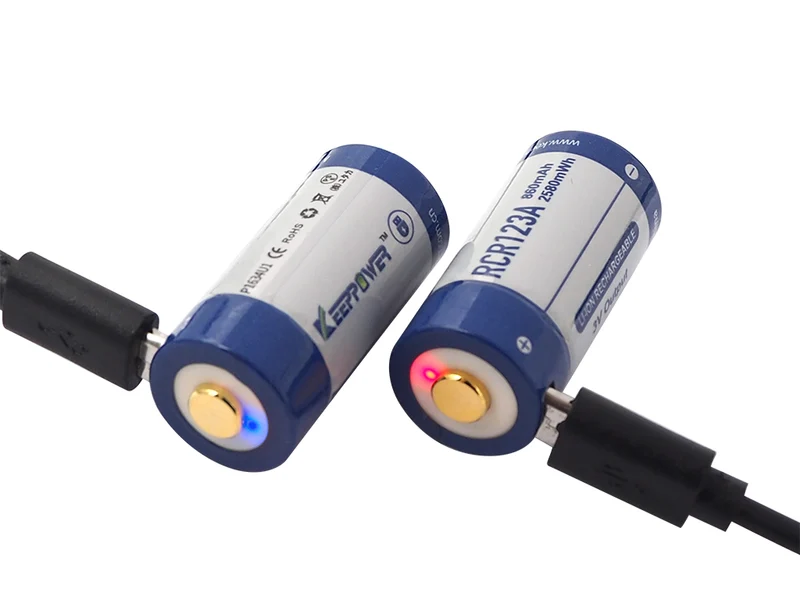 Keeppower RCR123A 3V Lithium Ionen Akku (Wiederaufladbar über micro USB)